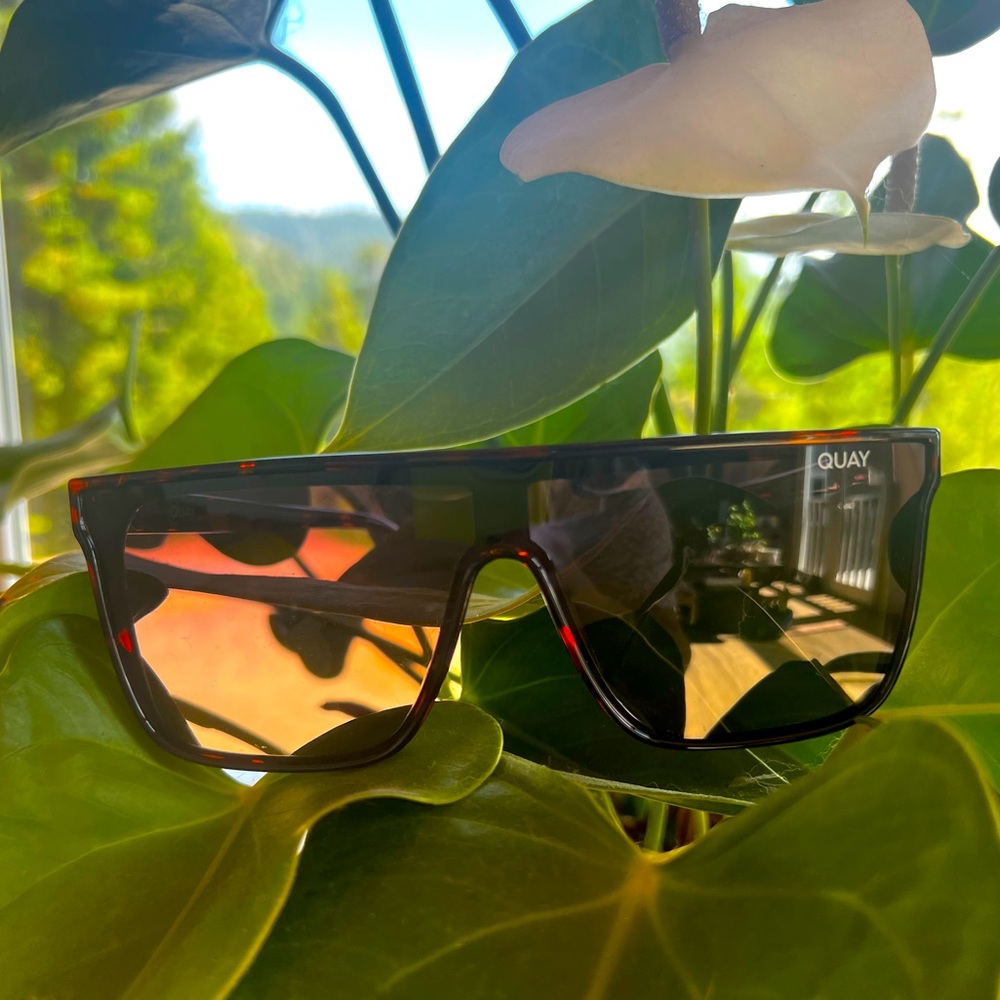 Quay Australia Nightfall POLARIZED in tortoise brown